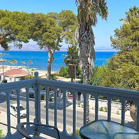 Theodorou Hotel